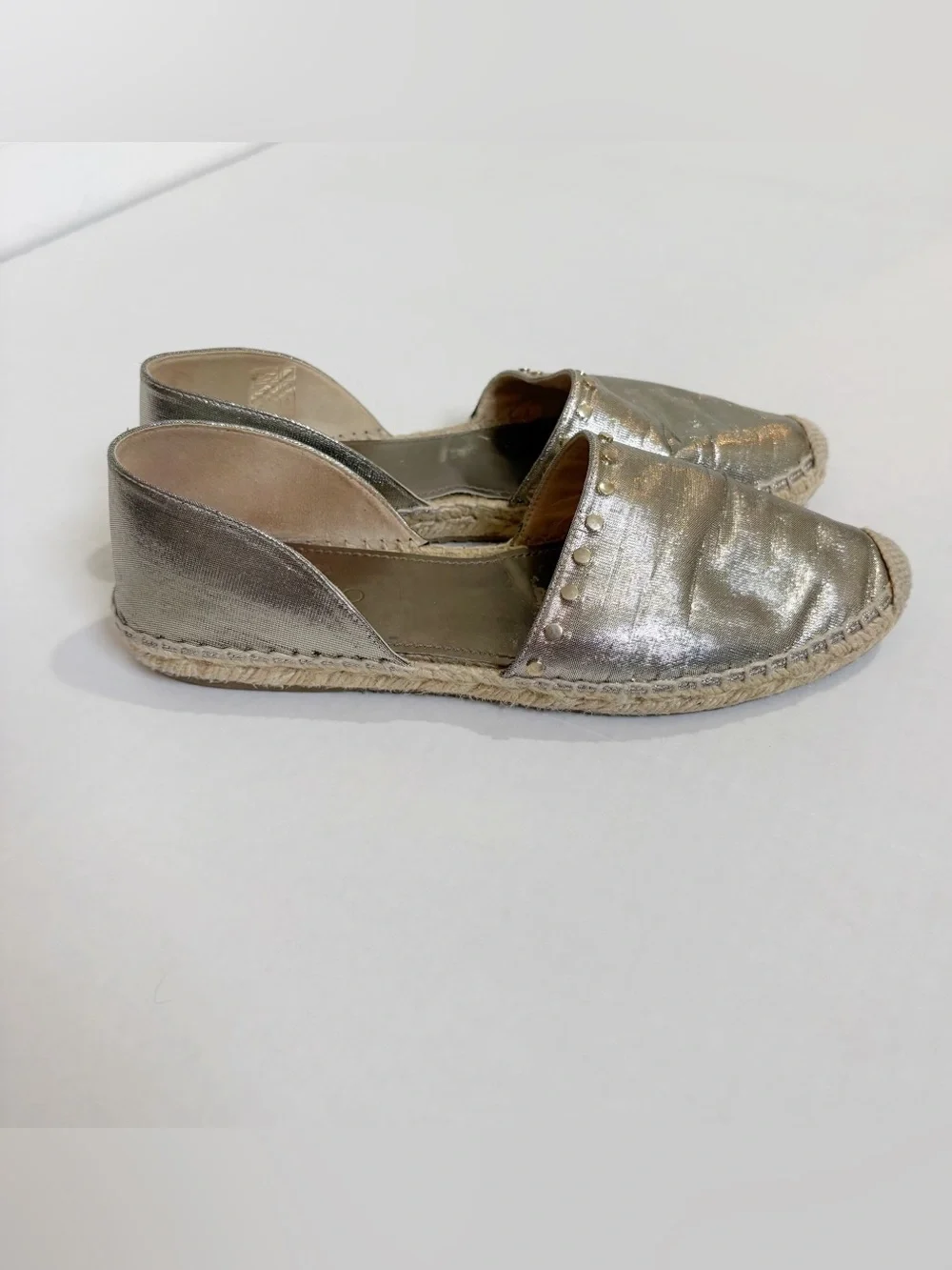 Jimmy Choo Dreya Gold Metallic Lame Espadrille Flats Size 39.5 US 9.5 Studded